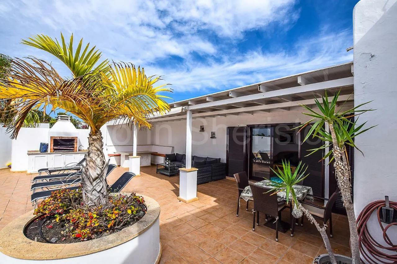 Villa Michelle - Lh114 By Villas Now Ltd Playa Blanca  Playa Blanca (Lanzarote)