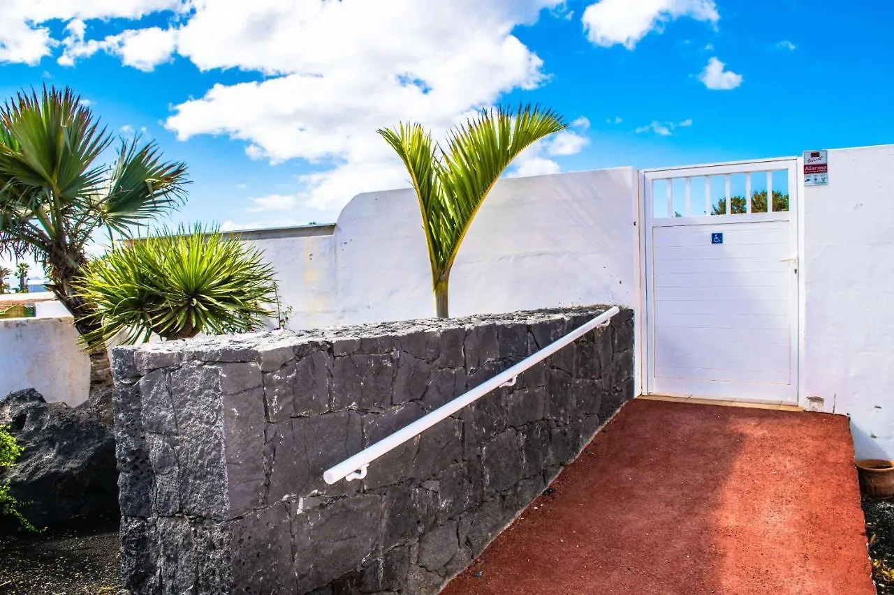 Villa Michelle - Lh114 By Villas Now Ltd Πλάγια Μπλάνκα